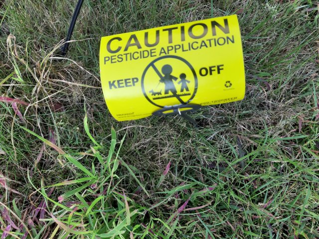 Pesticides, jardin, pelouse, USA, Massachusetts, Boston 